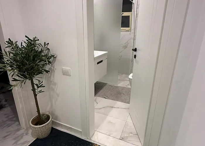 公寓 Brand New Lungomare